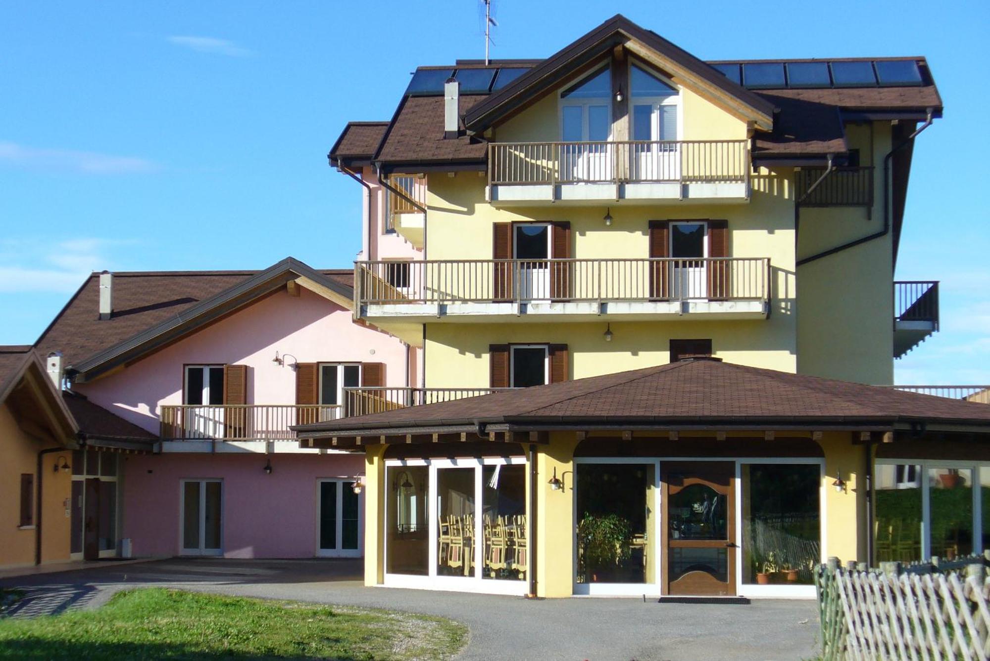Hotel Residence Bellavista ブレントーニコ エクステリア 写真